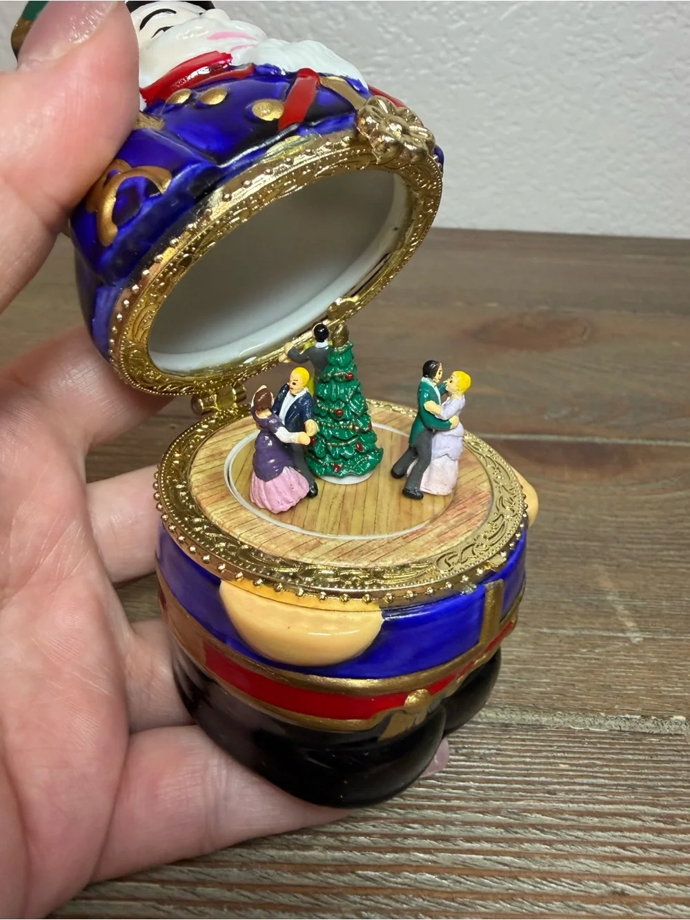Mr. Christmas Hinged Music Box Plays Nutcracker Tiny House Ballroom Dancers 4”